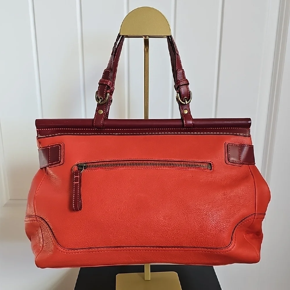 Coach Vintage Rare 2004 Soho Dowel Top Leather Satchel Limited Edition